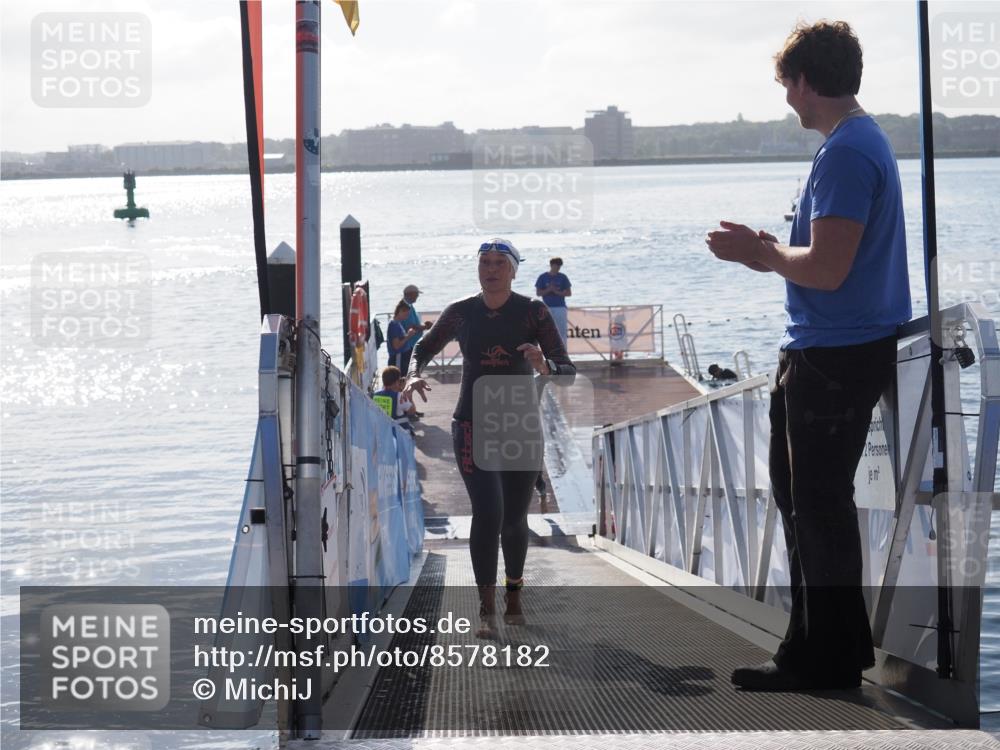 17.08.2025 - KN Förde Triathlon 2025 MichiJ http://msf.ph/oto/8578182 17.08.2025 09:15:32 Schwimmen 141, 143, 149, 131, 141, 149 meine-sportfotos.de