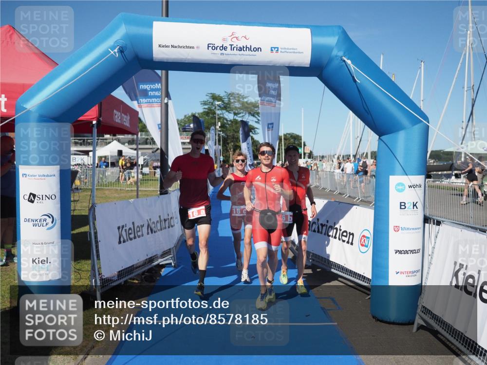 17.08.2025 - KN Förde Triathlon 2025 MichiJ http://msf.ph/oto/8578185 17.08.2025 16:13:22 Laufen 16 meine-sportfotos.de