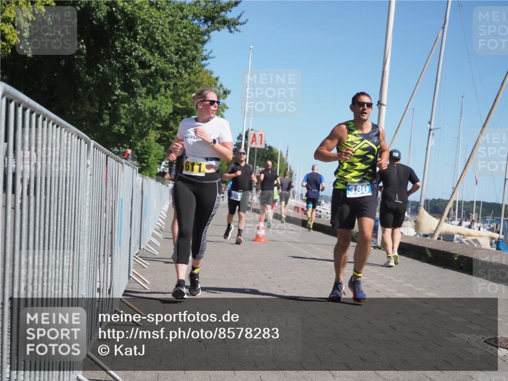 17.08.2025 - KN Förde Triathlon 2025 KatJ http://msf.ph/oto/8578283 17.08.2025 12:14:09 Laufen 294, 351, 374, 380, 609, 611 meine-sportfotos.de