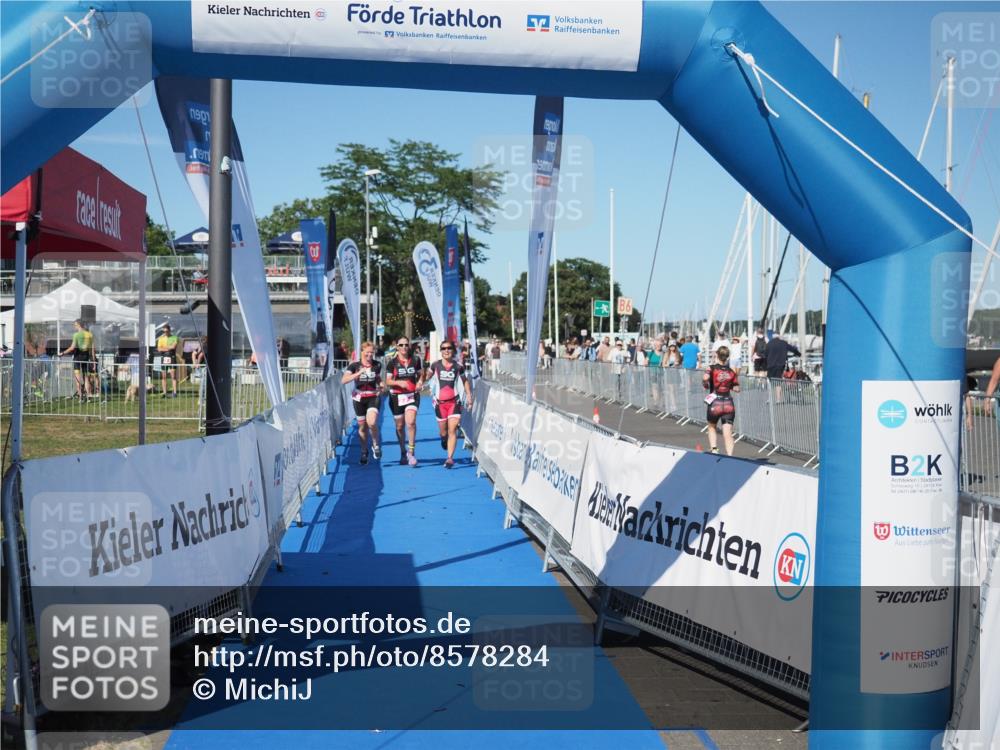 17.08.2025 - KN Förde Triathlon 2025 MichiJ http://msf.ph/oto/8578284 17.08.2025 16:13:31 Laufen 27 meine-sportfotos.de