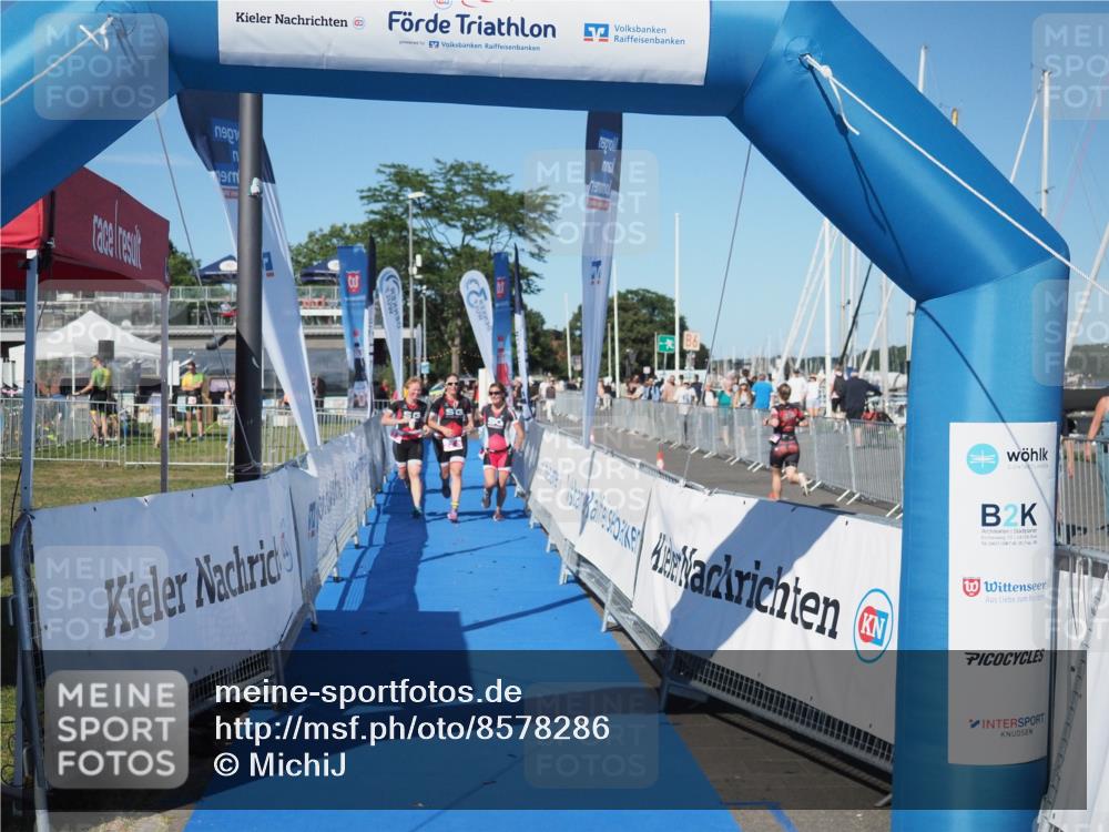 17.08.2025 - KN Förde Triathlon 2025 MichiJ http://msf.ph/oto/8578286 17.08.2025 16:13:31 Laufen 27 meine-sportfotos.de