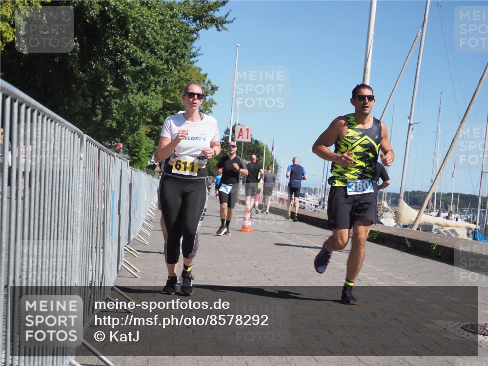 17.08.2025 - KN Förde Triathlon 2025 KatJ http://msf.ph/oto/8578292 17.08.2025 12:14:09 Laufen 294, 351, 374, 380, 609, 611 meine-sportfotos.de