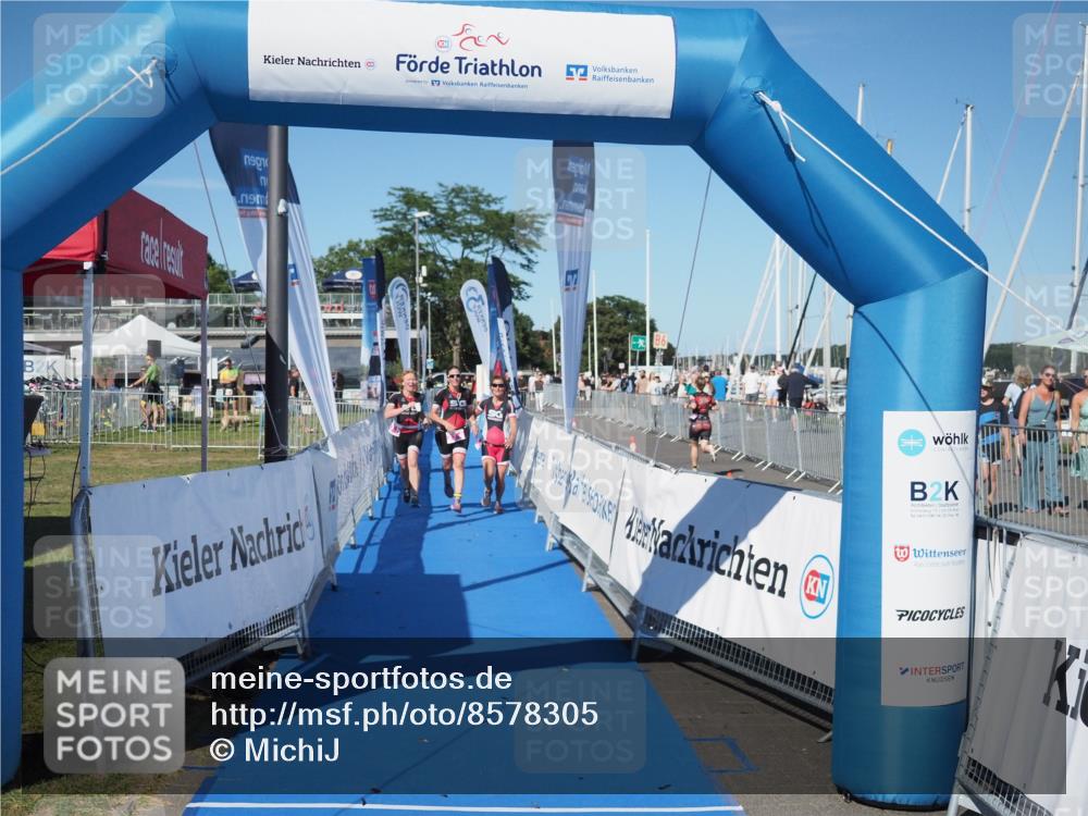 17.08.2025 - KN Förde Triathlon 2025 MichiJ http://msf.ph/oto/8578305 17.08.2025 16:13:32 Laufen 27 meine-sportfotos.de