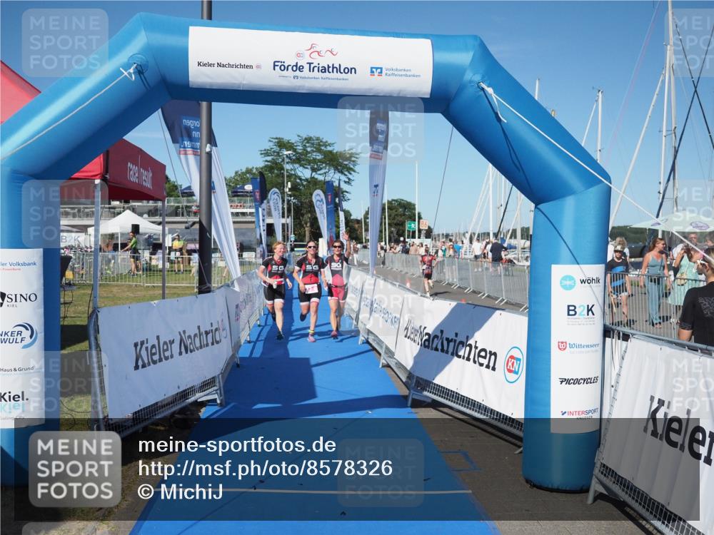 17.08.2025 - KN Förde Triathlon 2025 MichiJ http://msf.ph/oto/8578326 17.08.2025 16:13:32 Laufen 27 meine-sportfotos.de