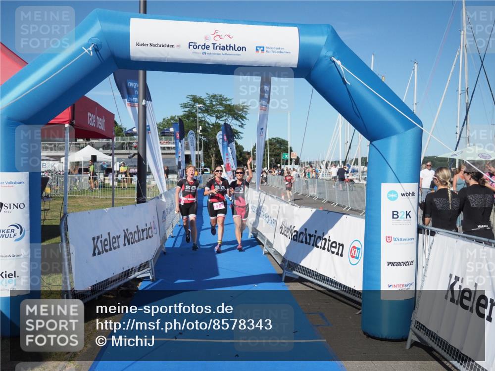 17.08.2025 - KN Förde Triathlon 2025 MichiJ http://msf.ph/oto/8578343 17.08.2025 16:13:33 Laufen 27 meine-sportfotos.de
