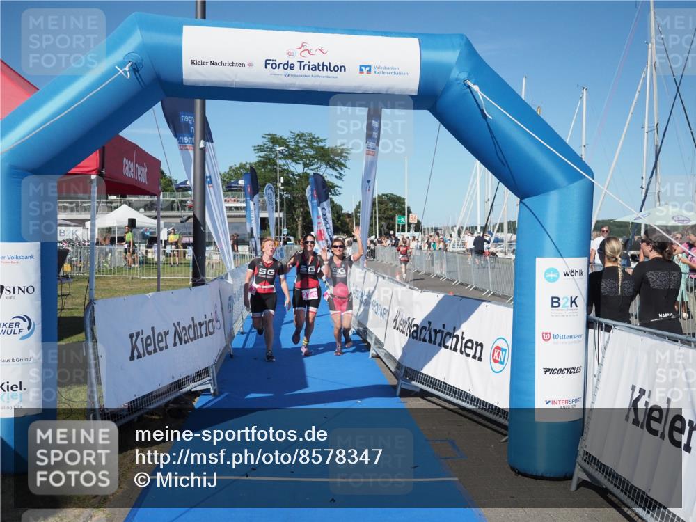 17.08.2025 - KN Förde Triathlon 2025 MichiJ http://msf.ph/oto/8578347 17.08.2025 16:13:33 Laufen 27 meine-sportfotos.de