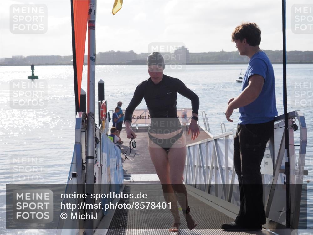 17.08.2025 - KN Förde Triathlon 2025 MichiJ http://msf.ph/oto/8578401 17.08.2025 09:15:47 Schwimmen 131, 141, 131, 168 meine-sportfotos.de