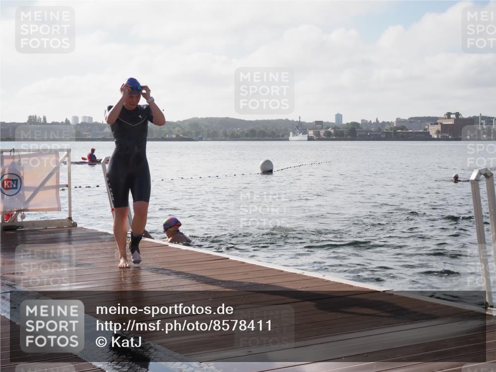 17.08.2025 - KN Förde Triathlon 2025 KatJ http://msf.ph/oto/8578411 17.08.2025 09:19:07 Schwimmen 173, 184, 219, 220, 173, 184, 219, 220 meine-sportfotos.de