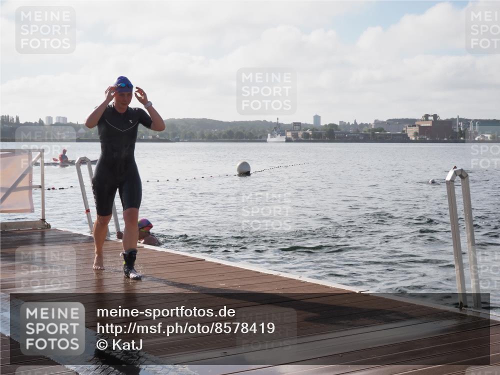 17.08.2025 - KN Förde Triathlon 2025 KatJ http://msf.ph/oto/8578419 17.08.2025 09:19:07 Schwimmen 173, 184, 219, 220, 173, 184, 219, 220 meine-sportfotos.de