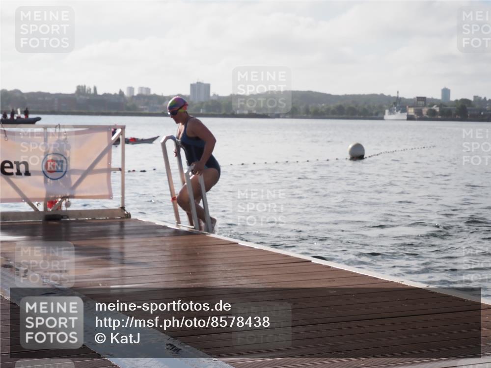 17.08.2025 - KN Förde Triathlon 2025 KatJ http://msf.ph/oto/8578438 17.08.2025 09:19:10 Schwimmen 173, 184, 219, 220, 173, 184, 219, 220 meine-sportfotos.de
