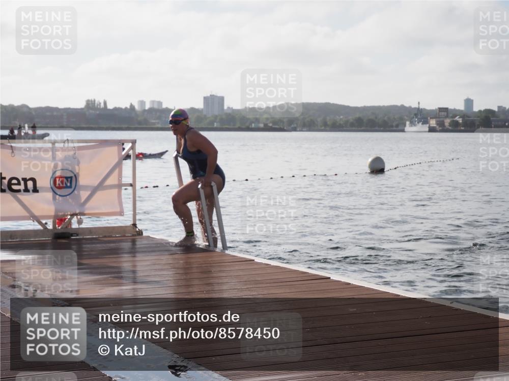 17.08.2025 - KN Förde Triathlon 2025 KatJ http://msf.ph/oto/8578450 17.08.2025 09:19:11 Schwimmen 173, 184, 219, 220, 173, 184, 219, 220 meine-sportfotos.de