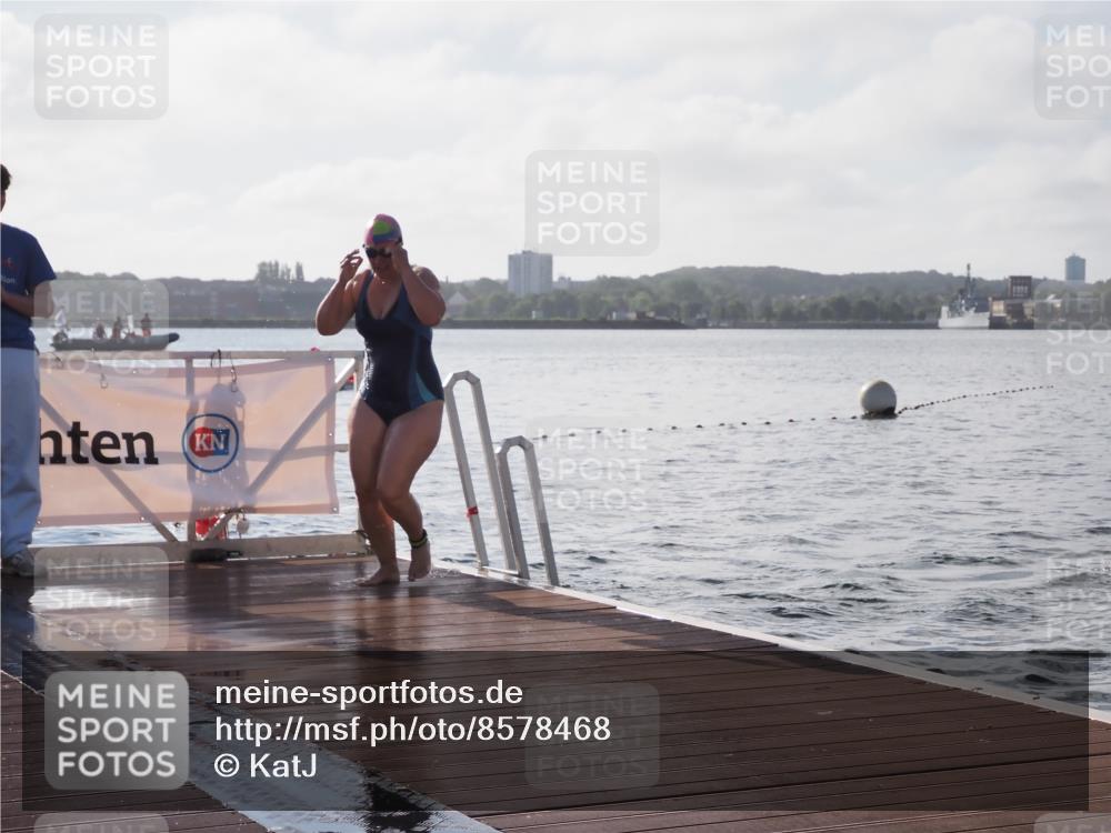 17.08.2025 - KN Förde Triathlon 2025 KatJ http://msf.ph/oto/8578468 17.08.2025 09:19:12 Schwimmen 173, 184, 219, 220, 173, 184, 219, 220 meine-sportfotos.de