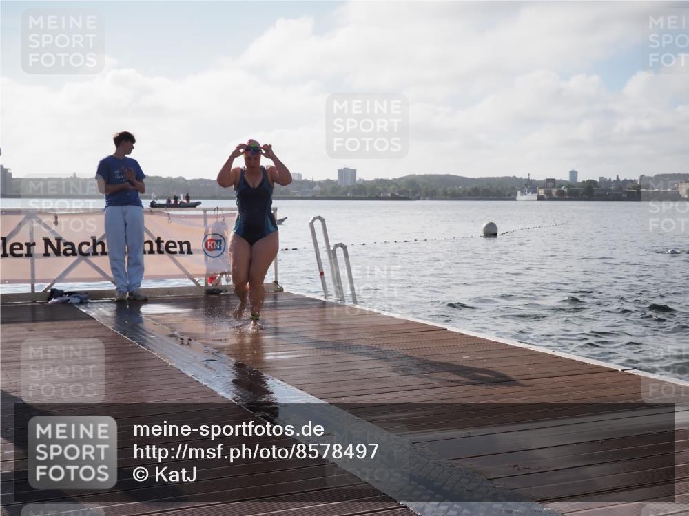 17.08.2025 - KN Förde Triathlon 2025 KatJ http://msf.ph/oto/8578497 17.08.2025 09:19:13 Schwimmen 173, 184, 219, 220, 173, 184, 219, 220 meine-sportfotos.de
