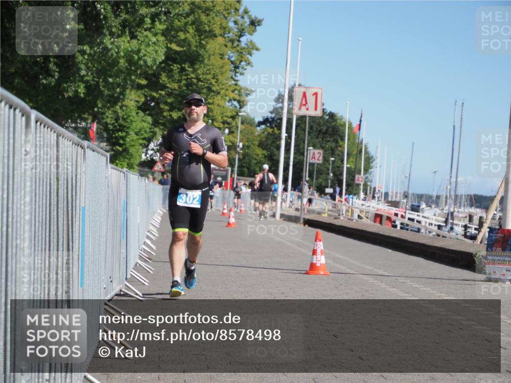 17.08.2025 - KN Förde Triathlon 2025 KatJ http://msf.ph/oto/8578498 17.08.2025 12:14:40 Laufen 302, 337, 348 meine-sportfotos.de