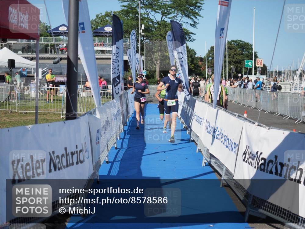 17.08.2025 - KN Förde Triathlon 2025 MichiJ http://msf.ph/oto/8578586 17.08.2025 16:13:57 Laufen 24, 36 meine-sportfotos.de