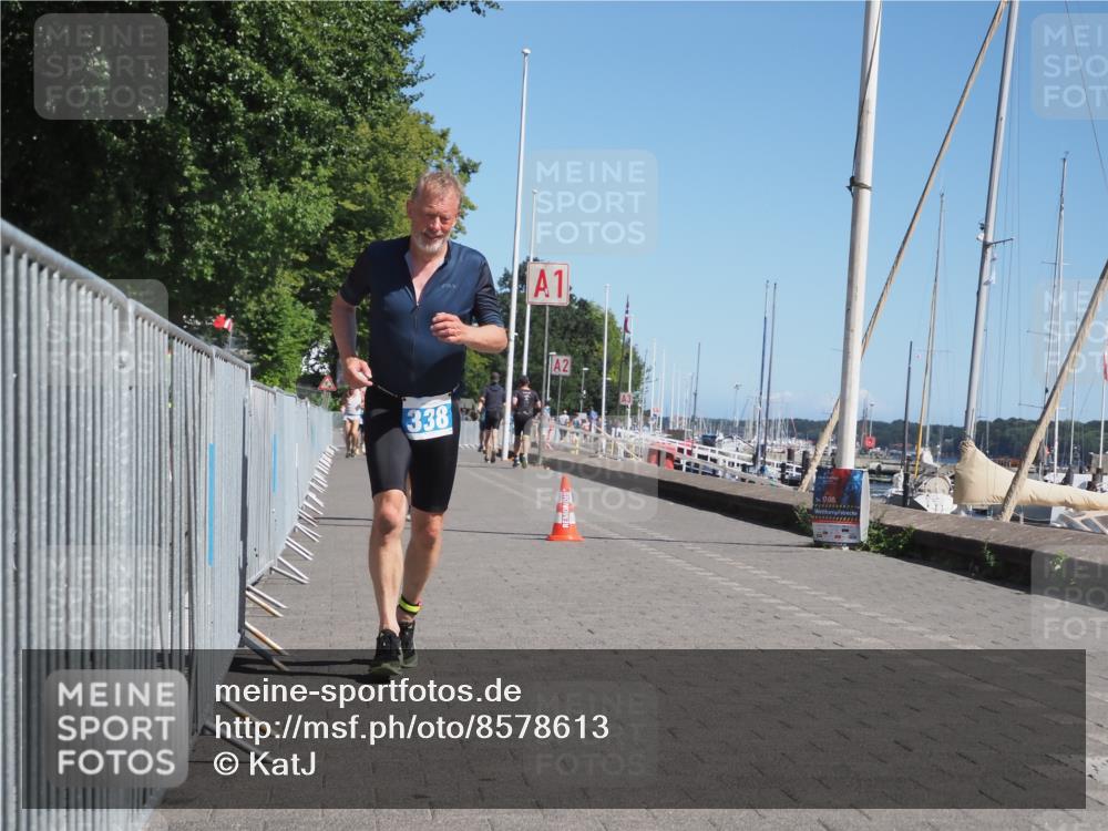17.08.2025 - KN Förde Triathlon 2025 KatJ http://msf.ph/oto/8578613 17.08.2025 12:15:02 Laufen 338, 635 meine-sportfotos.de