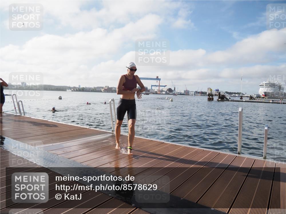 17.08.2025 - KN Förde Triathlon 2025 KatJ http://msf.ph/oto/8578629 17.08.2025 09:19:30 Schwimmen 183, 186, 187, 183, 186, 187 meine-sportfotos.de