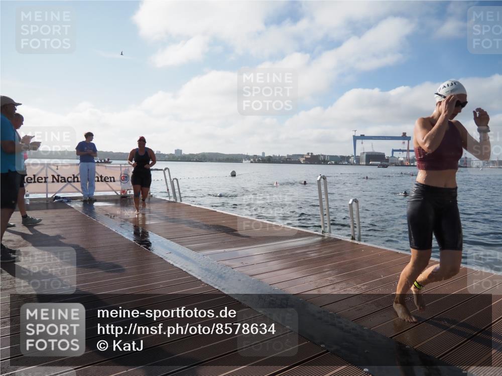 17.08.2025 - KN Förde Triathlon 2025 KatJ http://msf.ph/oto/8578634 17.08.2025 09:19:31 Schwimmen 183, 186, 187, 183, 186, 187 meine-sportfotos.de
