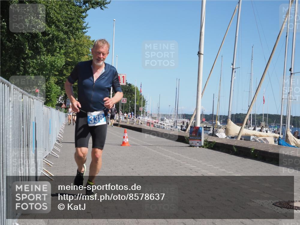 17.08.2025 - KN Förde Triathlon 2025 KatJ http://msf.ph/oto/8578637 17.08.2025 12:15:03 Laufen 338, 635 meine-sportfotos.de
