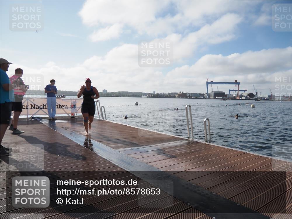 17.08.2025 - KN Förde Triathlon 2025 KatJ http://msf.ph/oto/8578653 17.08.2025 09:19:31 Schwimmen 183, 186, 187, 183, 186, 187 meine-sportfotos.de