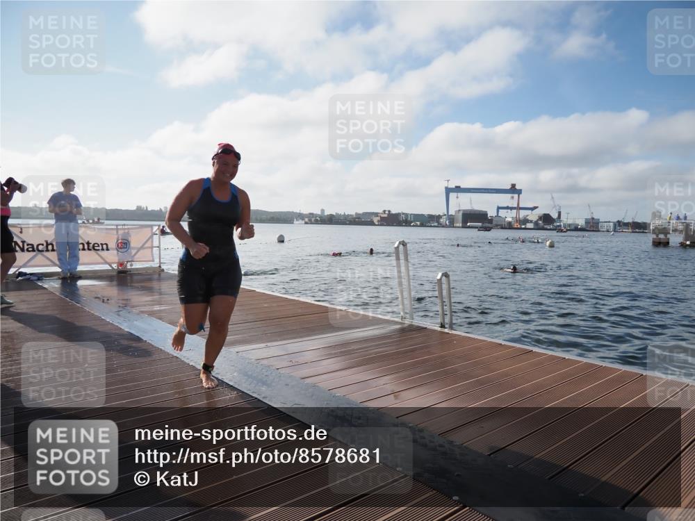 17.08.2025 - KN Förde Triathlon 2025 KatJ http://msf.ph/oto/8578681 17.08.2025 09:19:32 Schwimmen 183, 186, 187, 183, 186, 187 meine-sportfotos.de