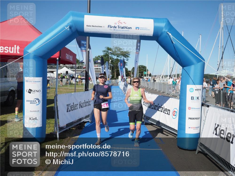 17.08.2025 - KN Förde Triathlon 2025 MichiJ http://msf.ph/oto/8578716 17.08.2025 16:14:01 Laufen 24, 36 meine-sportfotos.de