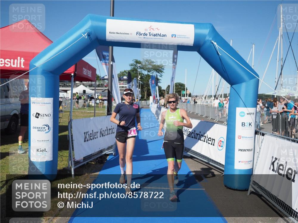 17.08.2025 - KN Förde Triathlon 2025 MichiJ http://msf.ph/oto/8578722 17.08.2025 16:14:02 Laufen 24, 36 meine-sportfotos.de