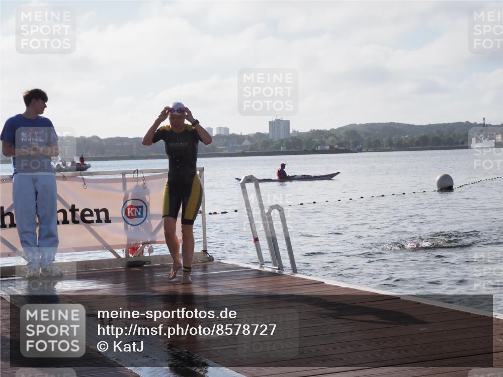 17.08.2025 - KN Förde Triathlon 2025 KatJ http://msf.ph/oto/8578727 17.08.2025 09:19:41 Schwimmen 163, 190, 163, 186, 187, 190 meine-sportfotos.de