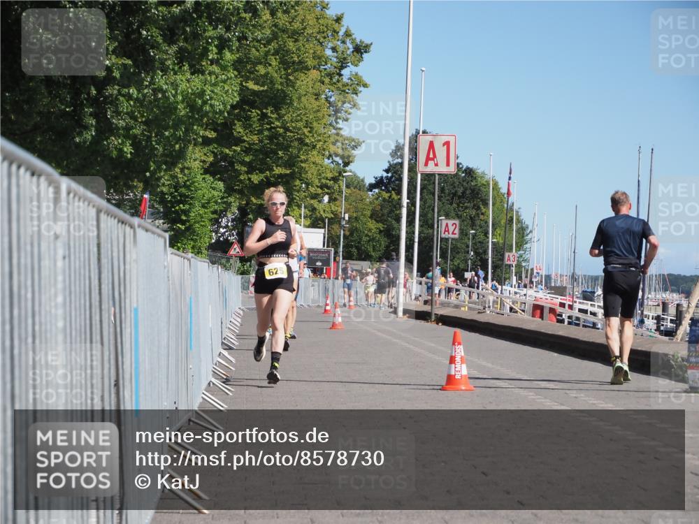 17.08.2025 - KN Förde Triathlon 2025 KatJ http://msf.ph/oto/8578730 17.08.2025 12:15:13 Laufen 625 meine-sportfotos.de