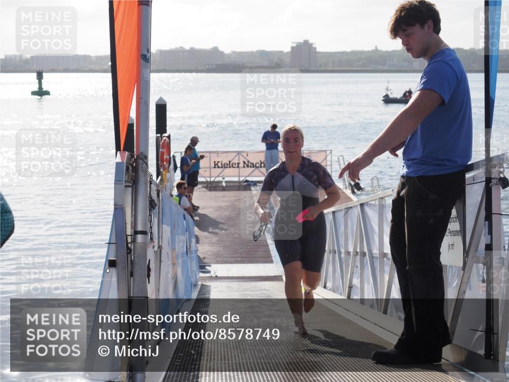 17.08.2025 - KN Förde Triathlon 2025 MichiJ http://msf.ph/oto/8578749 17.08.2025 09:16:20 Schwimmen 156, 162, 164, 164, 166 meine-sportfotos.de