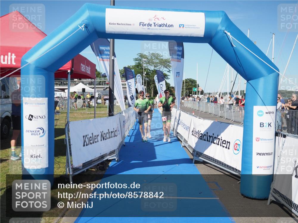 17.08.2025 - KN Förde Triathlon 2025 MichiJ http://msf.ph/oto/8578842 17.08.2025 16:14:37 Laufen 9 meine-sportfotos.de