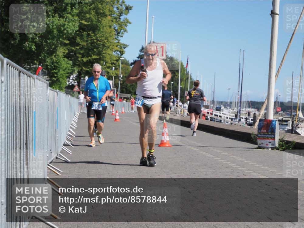 17.08.2025 - KN Förde Triathlon 2025 KatJ http://msf.ph/oto/8578844 17.08.2025 12:15:20 Laufen 346, 384, 625 meine-sportfotos.de