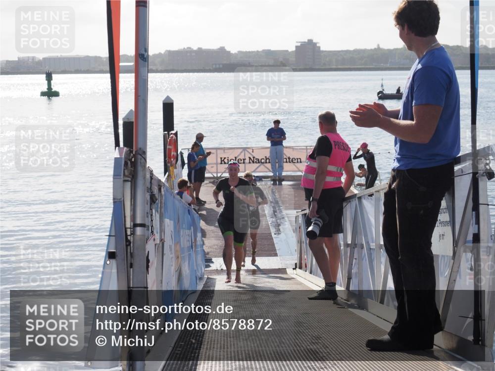 17.08.2025 - KN Förde Triathlon 2025 MichiJ http://msf.ph/oto/8578872 17.08.2025 09:16:37 Schwimmen 144, 160, 166, 144, 160, 172, 176 meine-sportfotos.de