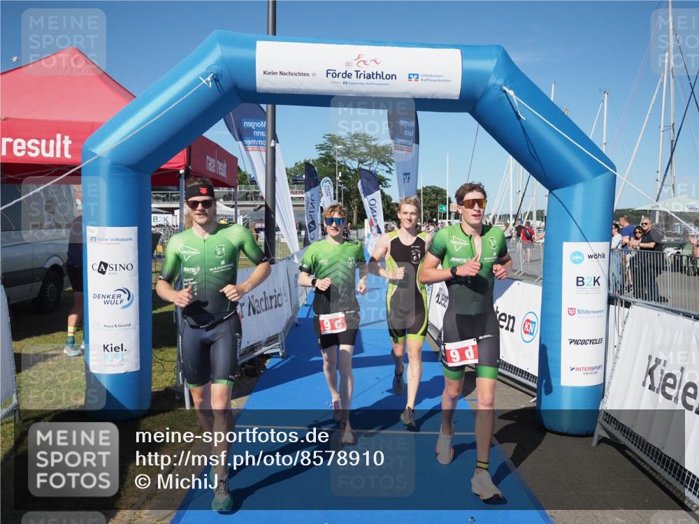 17.08.2025 - KN Förde Triathlon 2025 MichiJ http://msf.ph/oto/8578910 17.08.2025 16:14:40 Laufen 9 meine-sportfotos.de