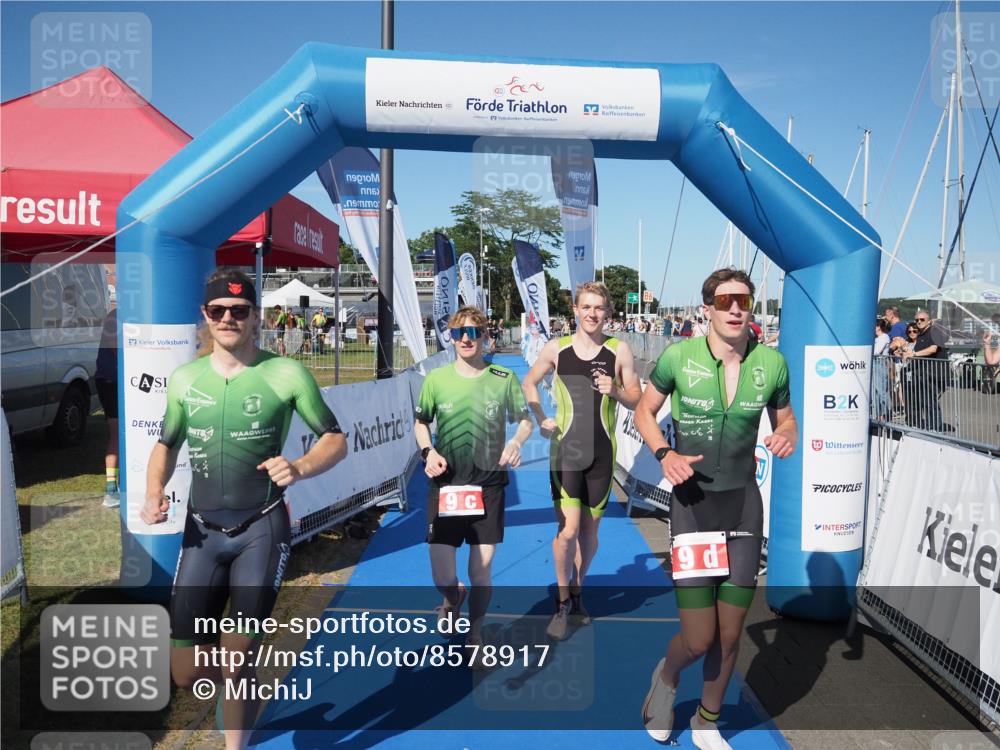 17.08.2025 - KN Förde Triathlon 2025 MichiJ http://msf.ph/oto/8578917 17.08.2025 16:14:40 Laufen 9 meine-sportfotos.de