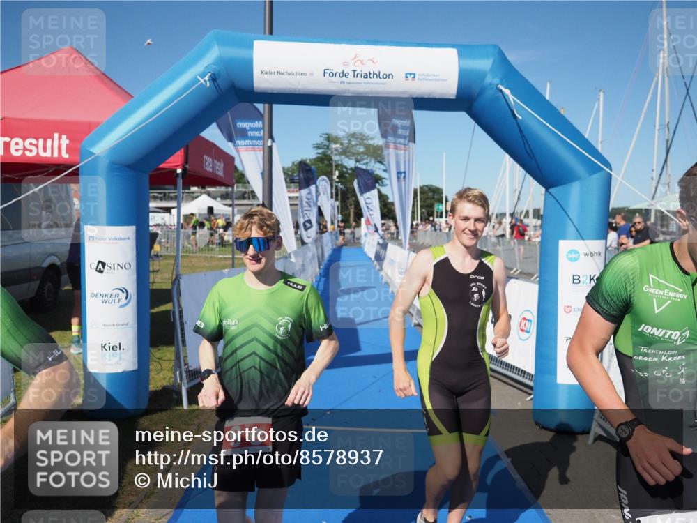 17.08.2025 - KN Förde Triathlon 2025 MichiJ http://msf.ph/oto/8578937 17.08.2025 16:14:41 Laufen 9 meine-sportfotos.de