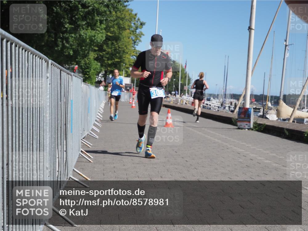 17.08.2025 - KN Förde Triathlon 2025 KatJ http://msf.ph/oto/8578981 17.08.2025 12:15:27 Laufen 308, 352, 384 meine-sportfotos.de