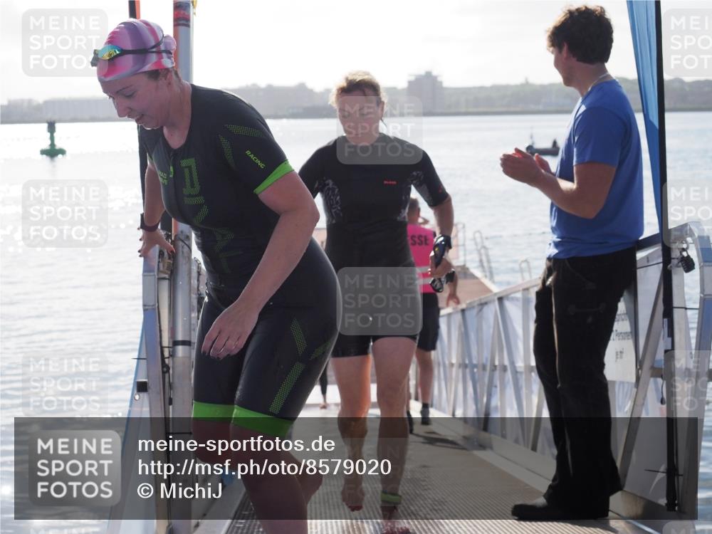 17.08.2025 - KN Förde Triathlon 2025 MichiJ http://msf.ph/oto/8579020 17.08.2025 09:16:42 Schwimmen 144, 160, 166, 172, 144, 172, 176 meine-sportfotos.de