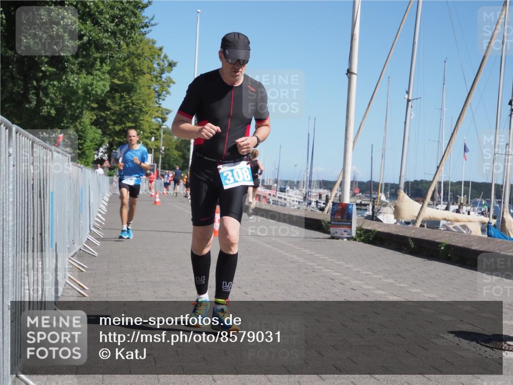 17.08.2025 - KN Förde Triathlon 2025 KatJ http://msf.ph/oto/8579031 17.08.2025 12:15:29 Laufen 308, 352, 384 meine-sportfotos.de