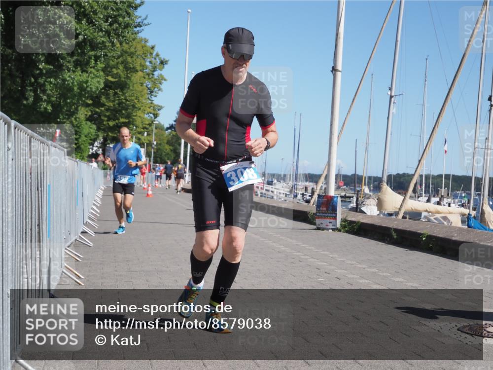 17.08.2025 - KN Förde Triathlon 2025 KatJ http://msf.ph/oto/8579038 17.08.2025 12:15:29 Laufen 308, 352, 384 meine-sportfotos.de