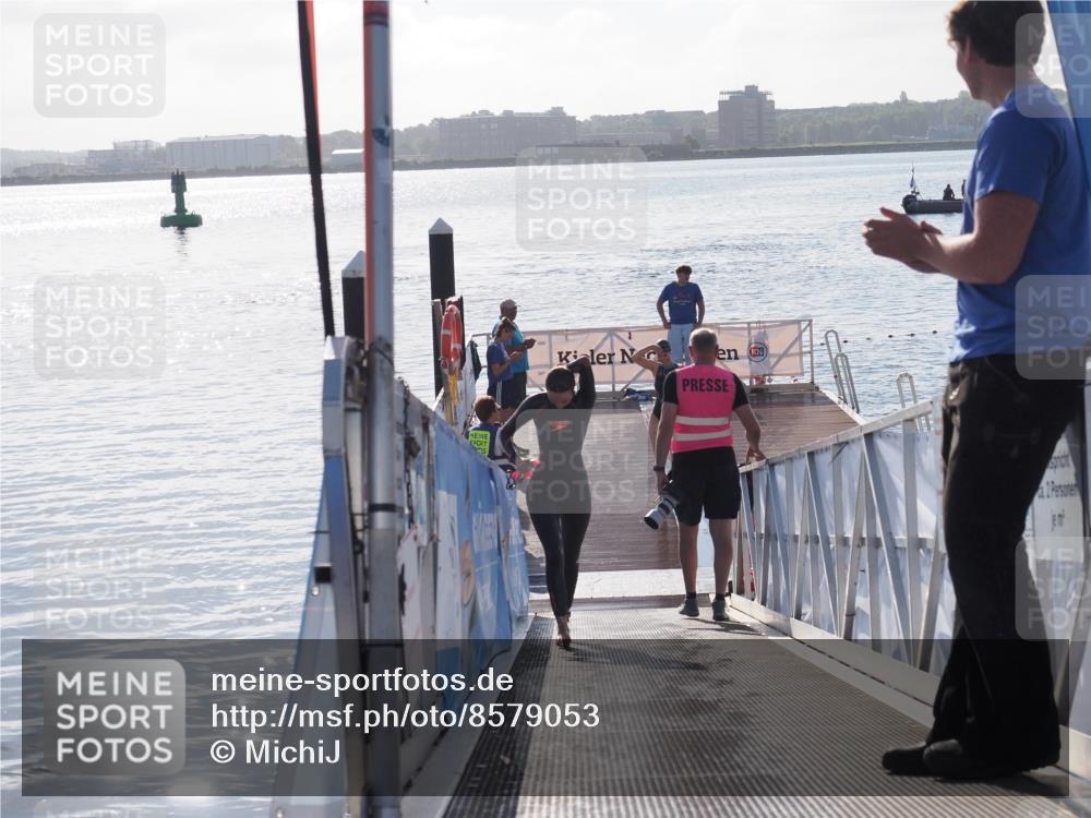 17.08.2025 - KN Förde Triathlon 2025 MichiJ http://msf.ph/oto/8579053 17.08.2025 09:16:45 Schwimmen 144, 160, 172, 172, 176 meine-sportfotos.de