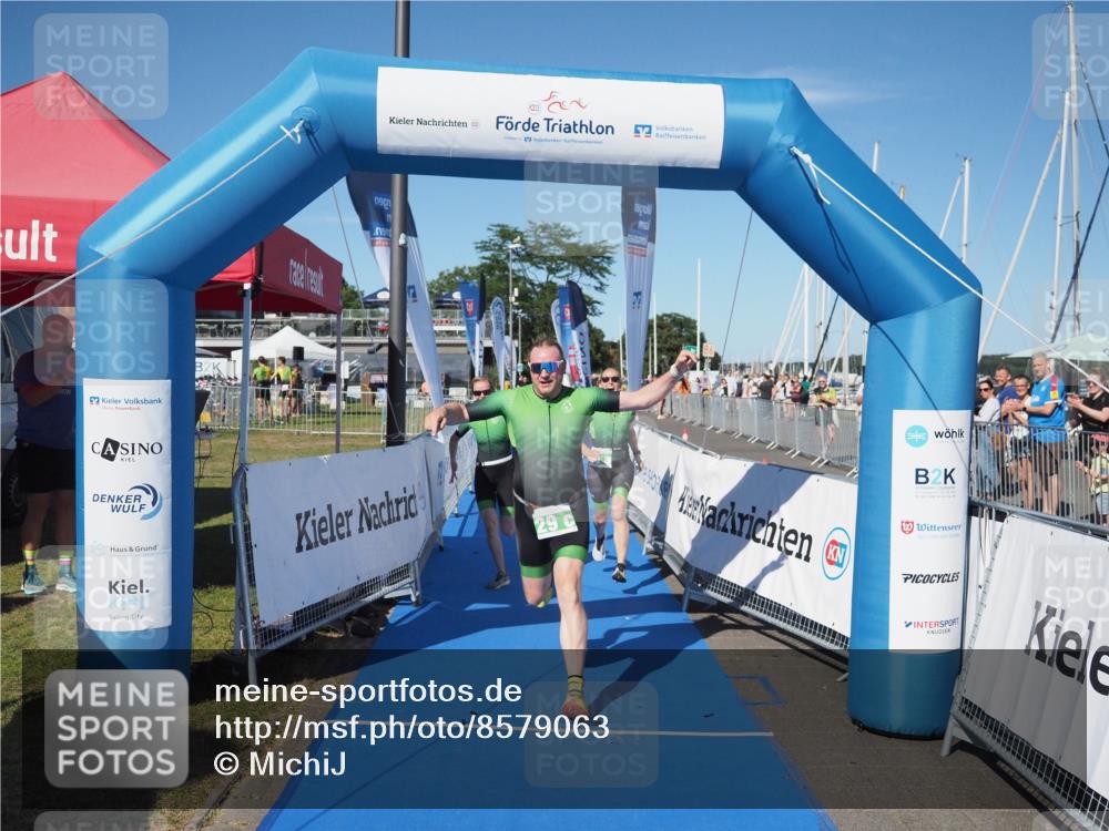 17.08.2025 - KN Förde Triathlon 2025 MichiJ http://msf.ph/oto/8579063 17.08.2025 16:16:42 Laufen 29 meine-sportfotos.de