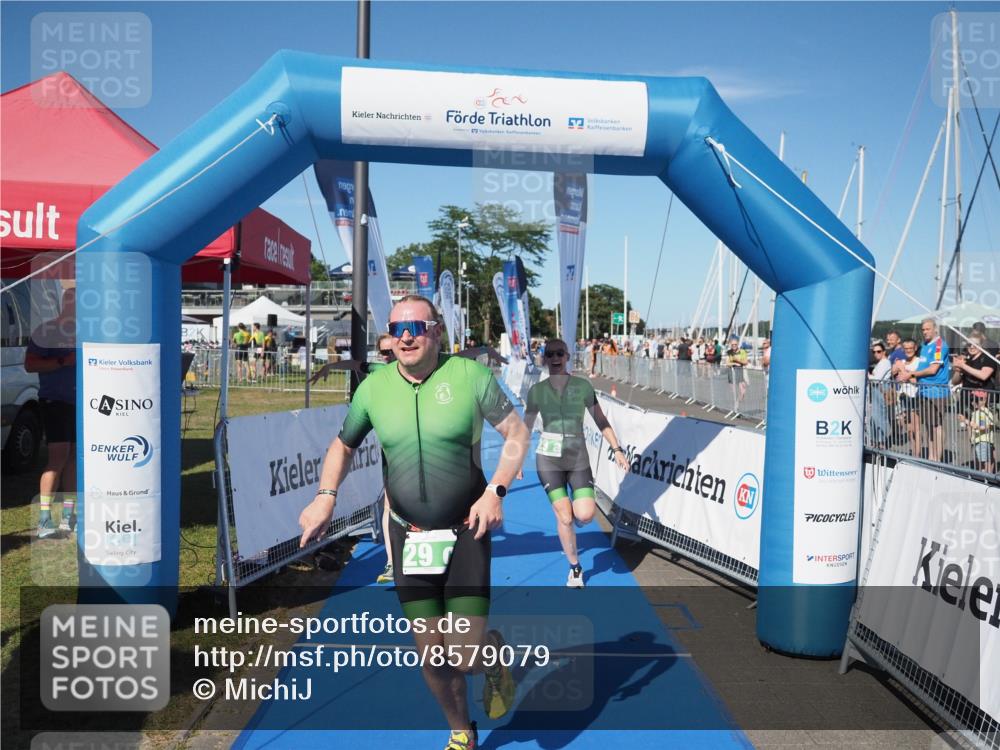 17.08.2025 - KN Förde Triathlon 2025 MichiJ http://msf.ph/oto/8579079 17.08.2025 16:16:42 Laufen 29 meine-sportfotos.de