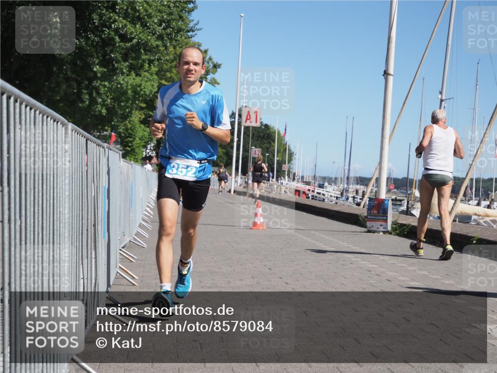 17.08.2025 - KN Förde Triathlon 2025 KatJ http://msf.ph/oto/8579084 17.08.2025 12:15:32 Laufen 308, 352 meine-sportfotos.de