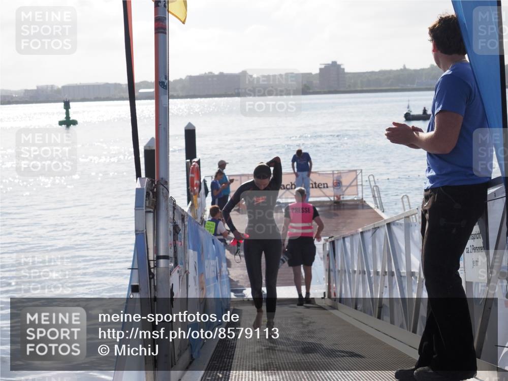 17.08.2025 - KN Förde Triathlon 2025 MichiJ http://msf.ph/oto/8579113 17.08.2025 09:16:47 Schwimmen 144, 160, 172, 176, 176 meine-sportfotos.de