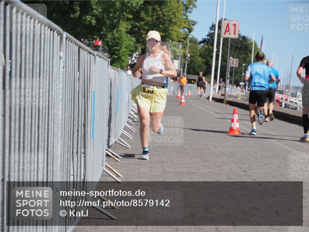 17.08.2025 - KN Förde Triathlon 2025 KatJ http://msf.ph/oto/8579142 17.08.2025 12:15:40 Laufen 311, 334, 630 meine-sportfotos.de