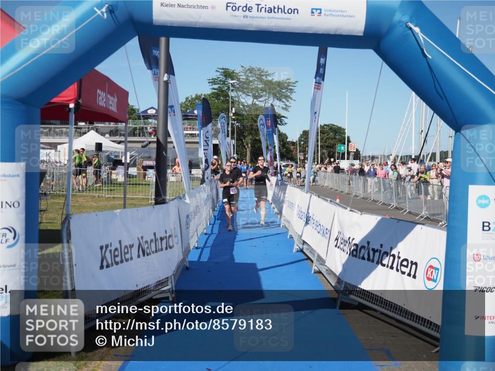 17.08.2025 - KN Förde Triathlon 2025 MichiJ http://msf.ph/oto/8579183 17.08.2025 16:18:29 Laufen 26 meine-sportfotos.de