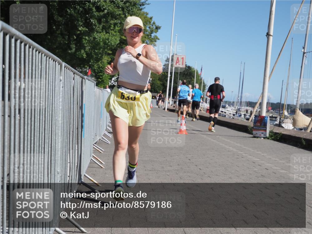 17.08.2025 - KN Förde Triathlon 2025 KatJ http://msf.ph/oto/8579186 17.08.2025 12:15:42 Laufen 311, 334, 630 meine-sportfotos.de
