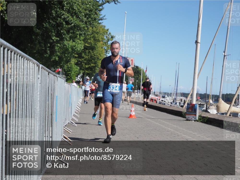 17.08.2025 - KN Förde Triathlon 2025 KatJ http://msf.ph/oto/8579224 17.08.2025 12:15:45 Laufen 311, 334, 630 meine-sportfotos.de