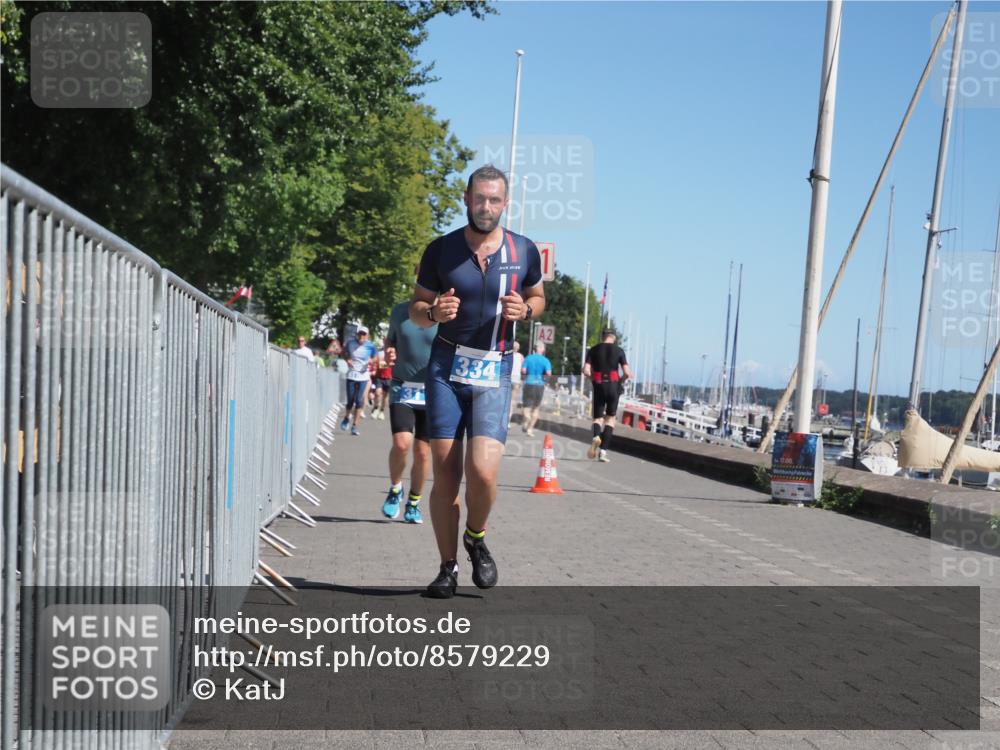 17.08.2025 - KN Förde Triathlon 2025 KatJ http://msf.ph/oto/8579229 17.08.2025 12:15:45 Laufen 311, 334, 630 meine-sportfotos.de